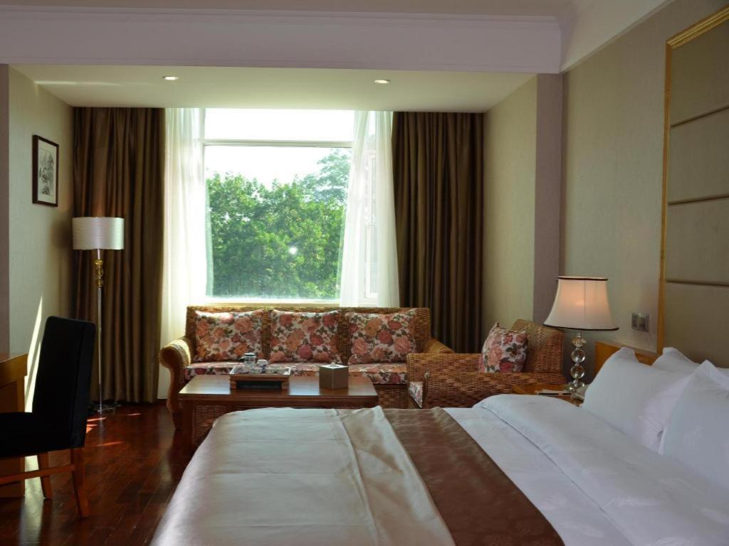 San Jiang Grand Hotel В'єнтьян Екстер'єр фото