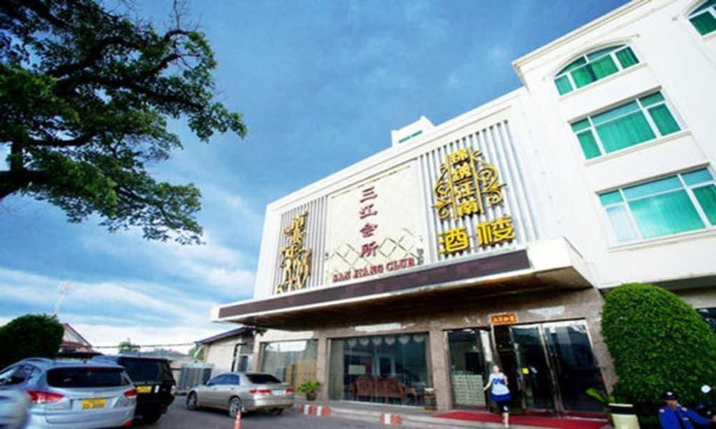 San Jiang Grand Hotel В'єнтьян Екстер'єр фото